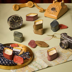 Doftljus i Plåtask Station- Driftwood & Indigo