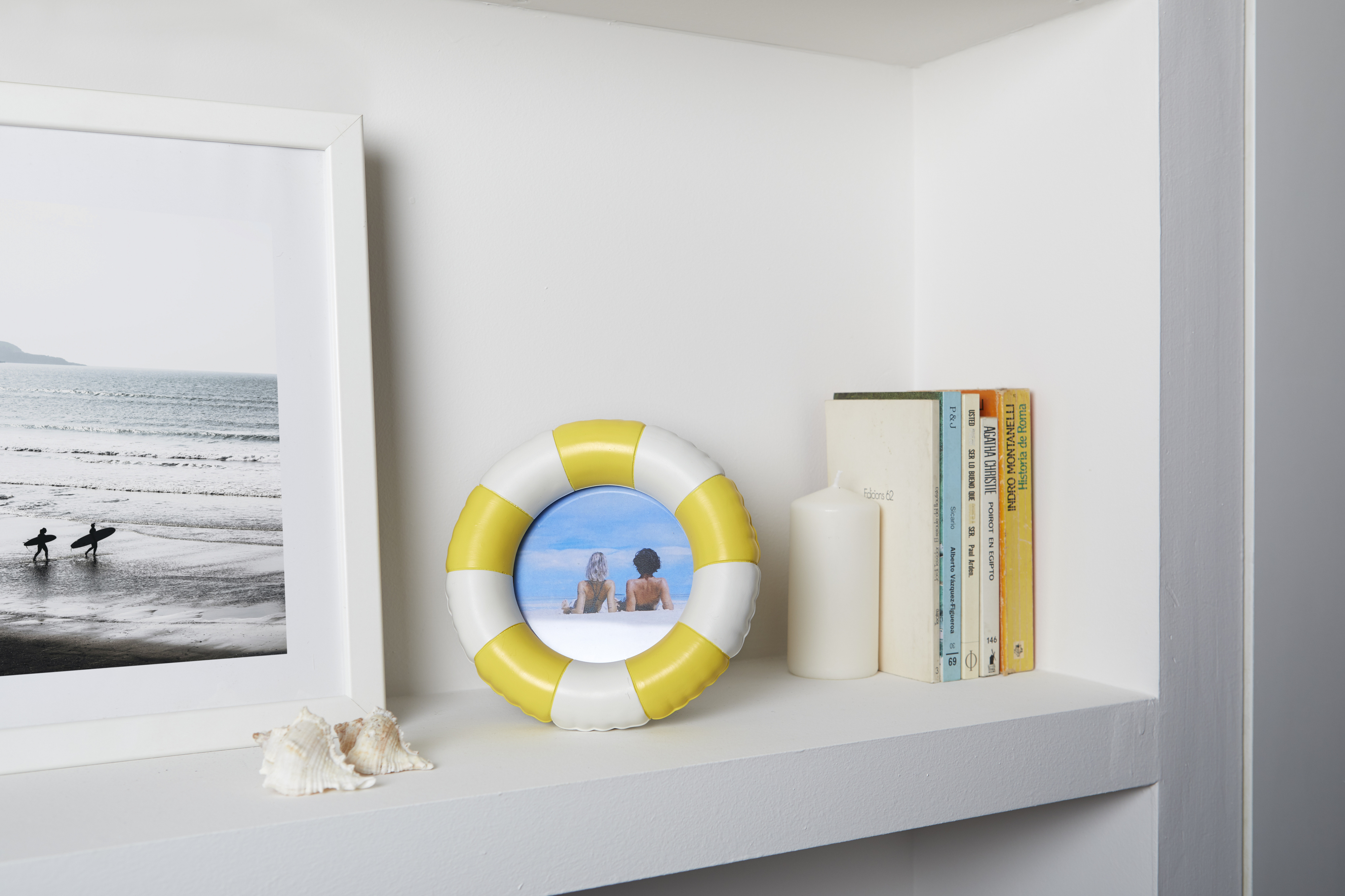 Fotoram Floats, Gul/vit