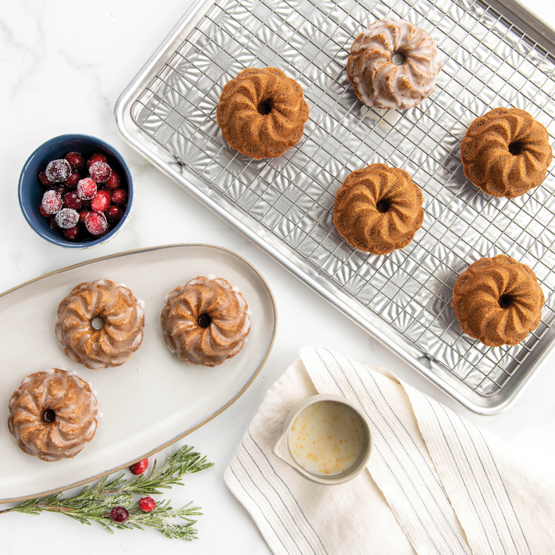 Nordic Ware Pirouette Bundtlette® Pan