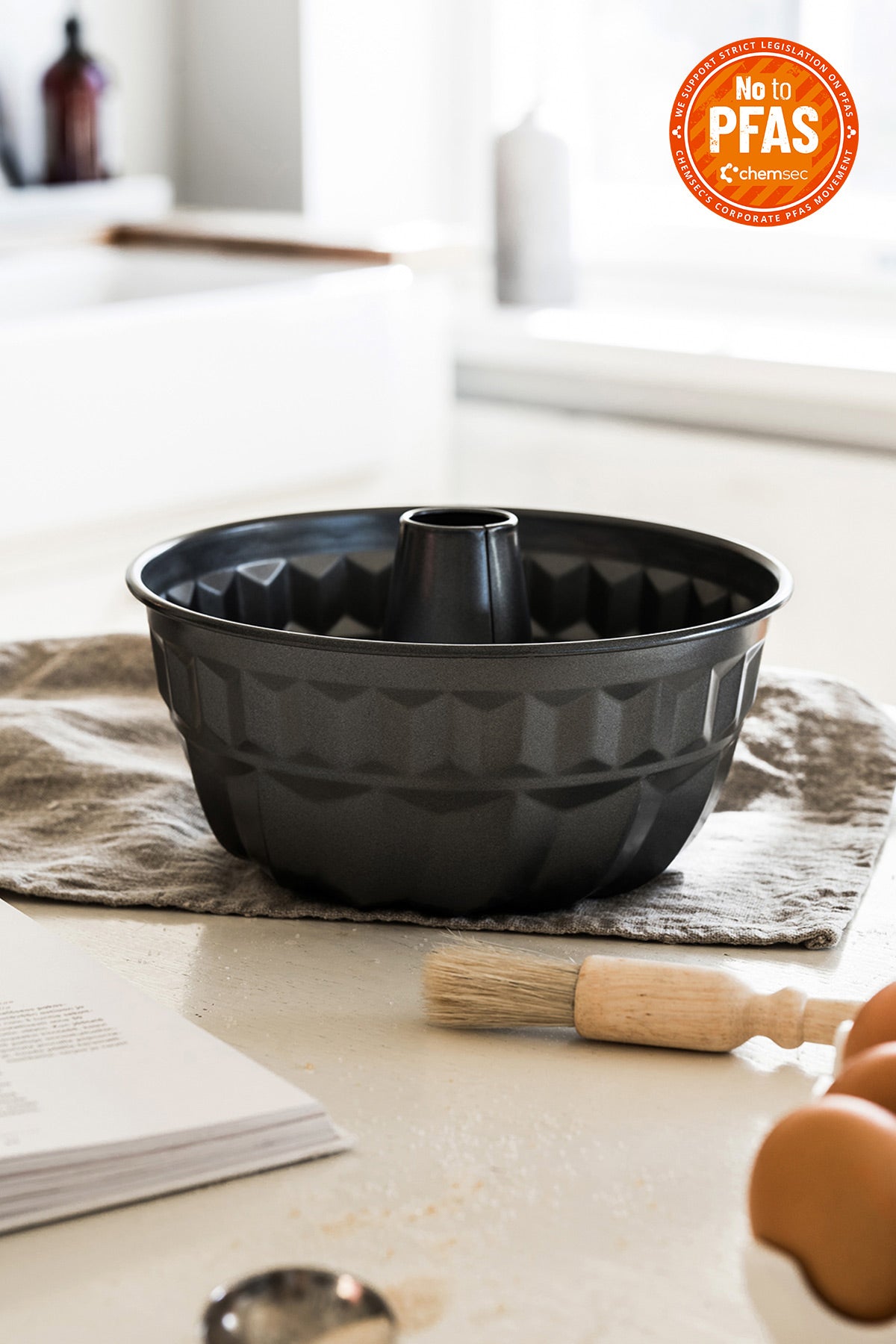 Heirol Baking Tin 22 cm
