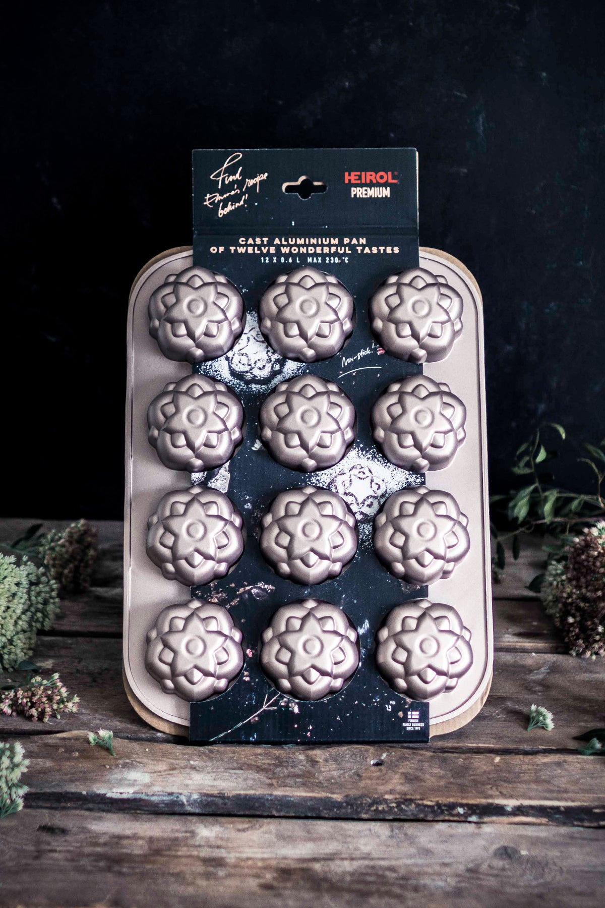 Heirol Muffin Tin 12 Muffins