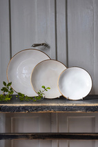 Heirol x Nosse Plate 23 cm Edge, Ivory Gold