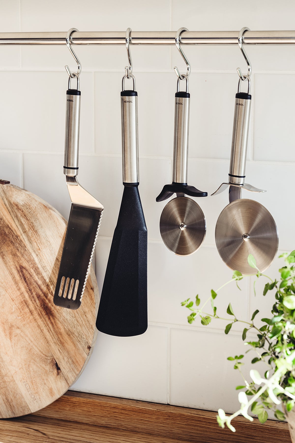 Heirol Steely Lasagna Spatula 28 cm