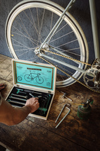 *Cykelverktyg i Trälåda